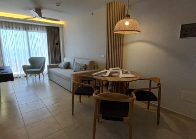 Reforma Aparthotel Perla Gris
